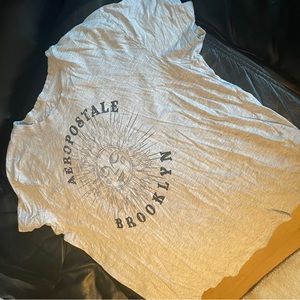 4/$10✨ Aeropostale sun T-shirt